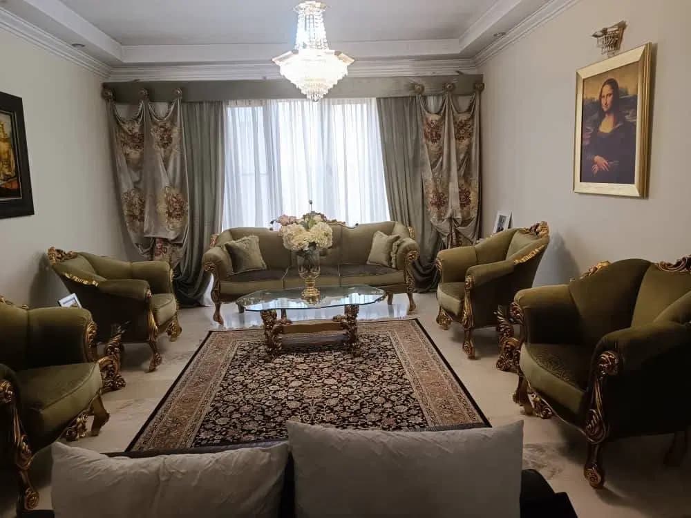 ۸۰متر۲خواب فول رویال فردوس