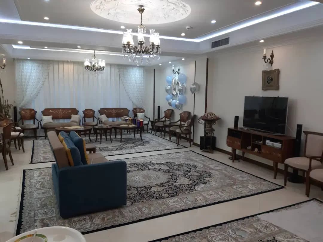 173 متر تک واحدی فول امکانات شهرک راه اهن