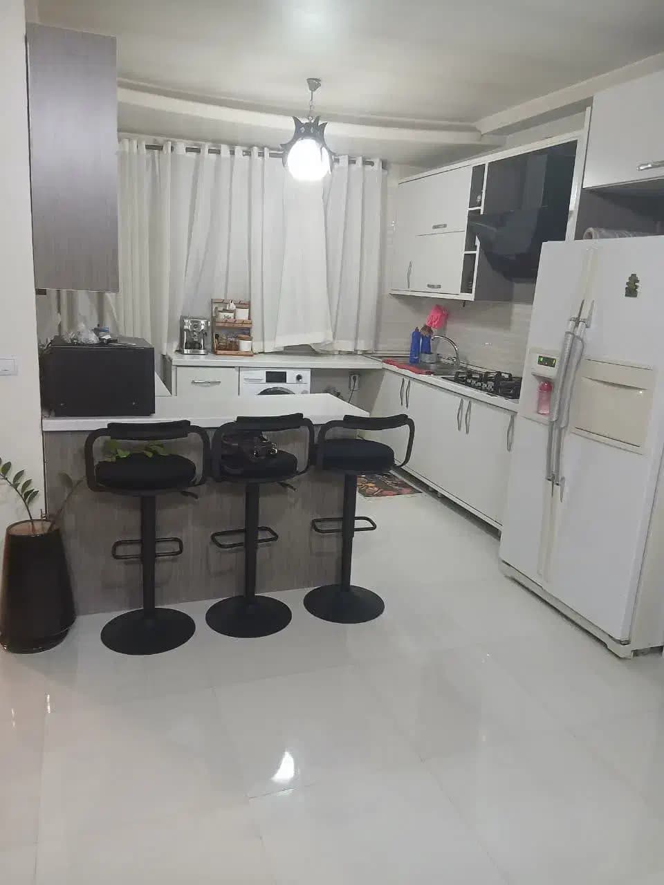 خ مختاری شرقی، 65 متر، تک خواب