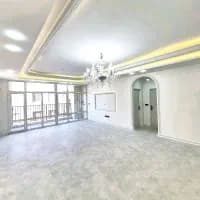 ۶۸مترسندتک برگ*روبنما*نورگیر طبیعی