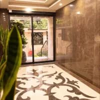 ۱۸۰متر تکواحد اکازیون ۲پارکینگ سندی چهارباغ۶ساله