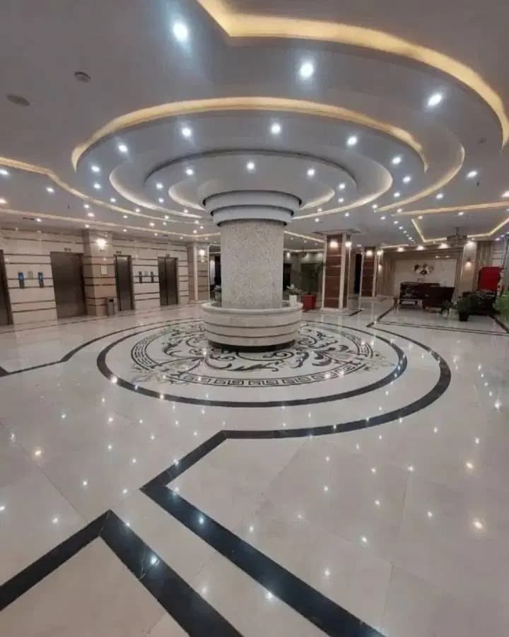 واحد ۱۷۲ متری جنوب شرقی برج برند منطقه